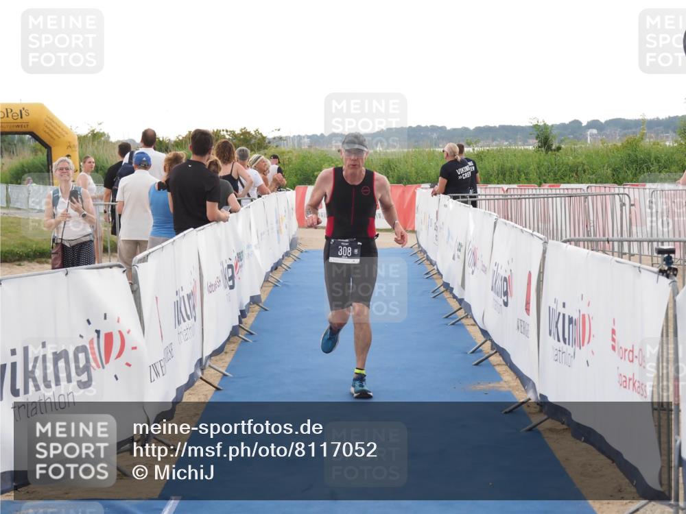 22.06.2025 - Viking Triathlon MichiJ http://msf.ph/oto/8117052 22.06.2025 16:27:28 Ziel 308, 363 meine-sportfotos.de