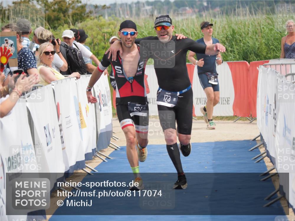 22.06.2025 - Viking Triathlon MichiJ http://msf.ph/oto/8117074 22.06.2025 14:56:28 Ziel 88, 173, 524 meine-sportfotos.de