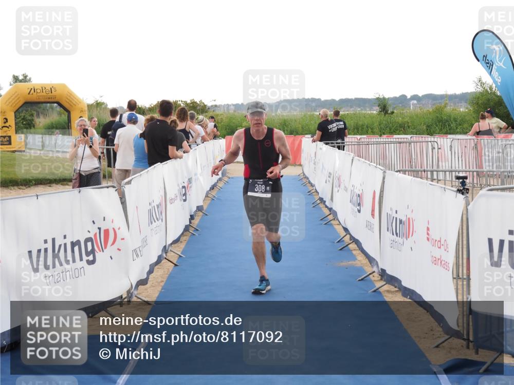 22.06.2025 - Viking Triathlon MichiJ http://msf.ph/oto/8117092 22.06.2025 16:27:28 Ziel 308, 363 meine-sportfotos.de