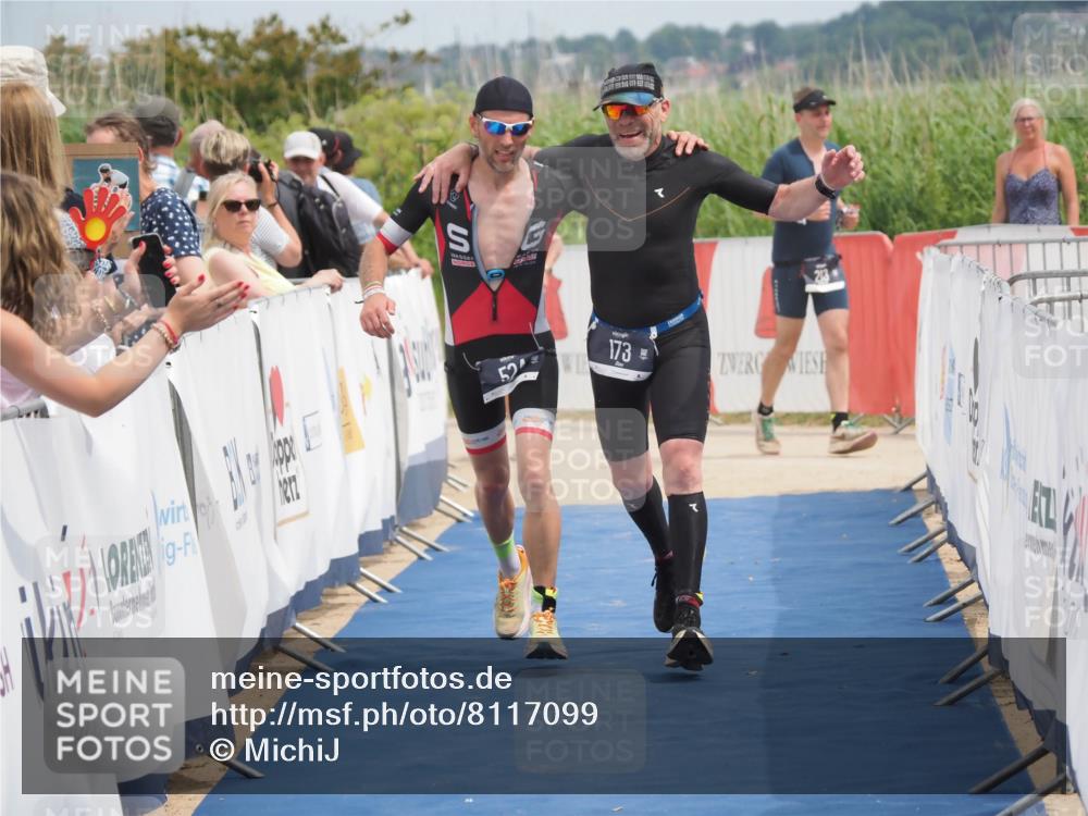 22.06.2025 - Viking Triathlon MichiJ http://msf.ph/oto/8117099 22.06.2025 14:56:28 Ziel 88, 173, 524 meine-sportfotos.de