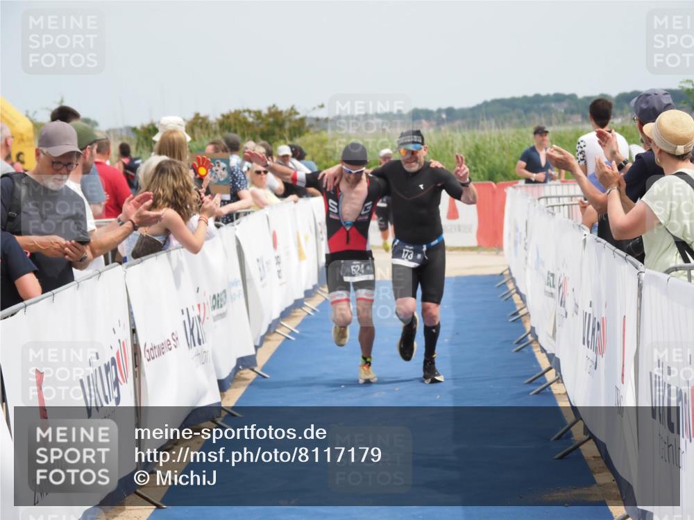 22.06.2025 - Viking Triathlon MichiJ http://msf.ph/oto/8117179 22.06.2025 14:56:29 Ziel 88, 173, 524 meine-sportfotos.de