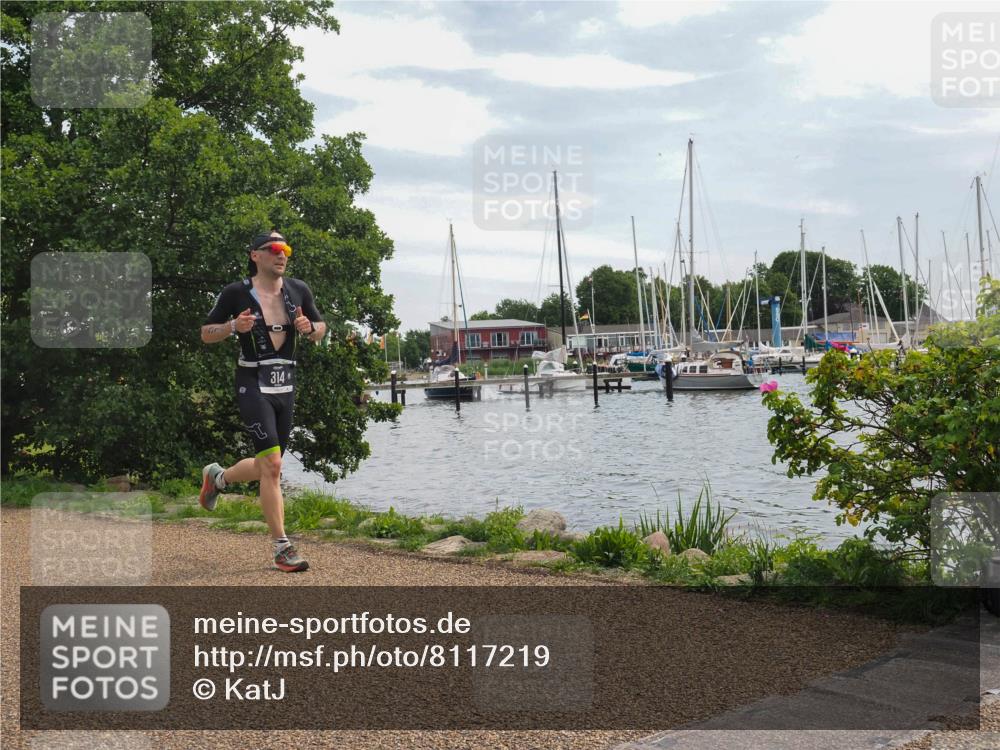 22.06.2025 - Viking Triathlon KatJ http://msf.ph/oto/8117219 22.06.2025 13:27:01 Laufen 189, 314 meine-sportfotos.de