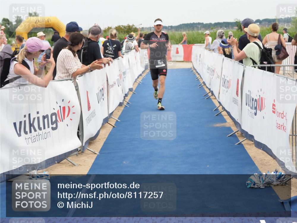 22.06.2025 - Viking Triathlon MichiJ http://msf.ph/oto/8117257 22.06.2025 15:07:25 Ziel 80 meine-sportfotos.de