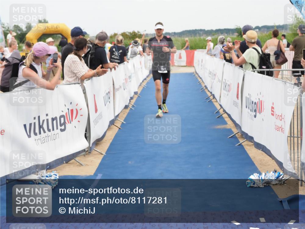22.06.2025 - Viking Triathlon MichiJ http://msf.ph/oto/8117281 22.06.2025 15:07:25 Ziel 80 meine-sportfotos.de