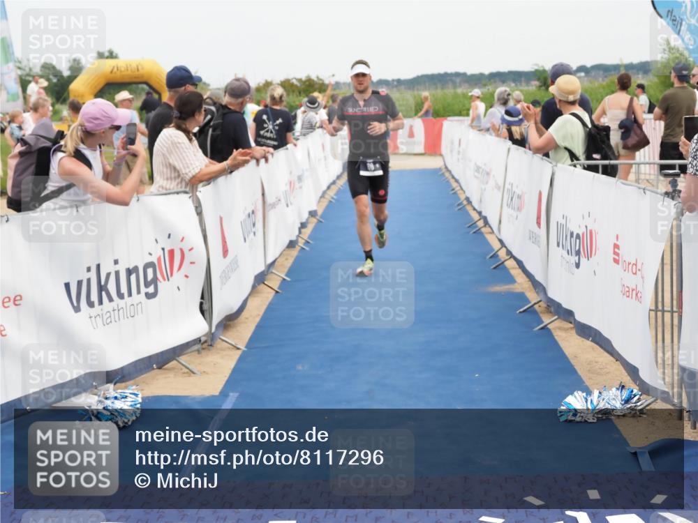 22.06.2025 - Viking Triathlon MichiJ http://msf.ph/oto/8117296 22.06.2025 15:07:25 Ziel 80 meine-sportfotos.de
