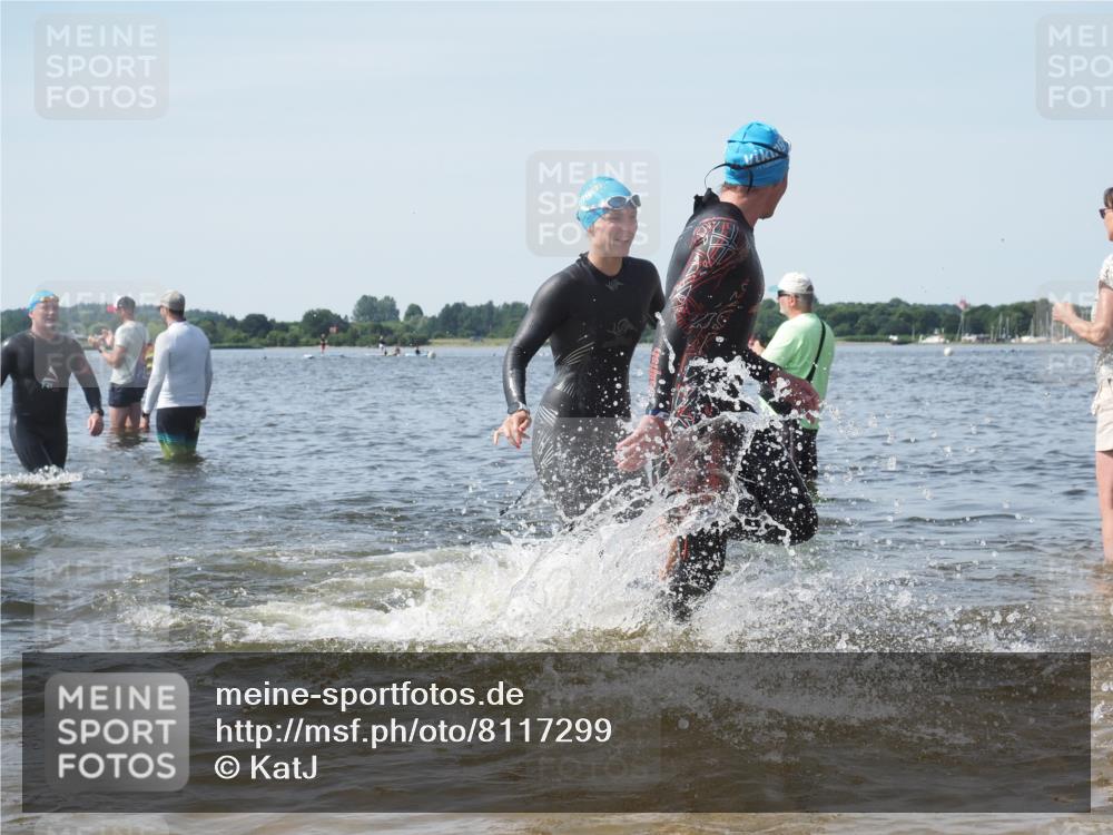 22.06.2025 - Viking Triathlon KatJ http://msf.ph/oto/8117299 22.06.2025 10:44:16 Schwimmen 103, 123, 130, 343, 439, 467, 637, 650 meine-sportfotos.de