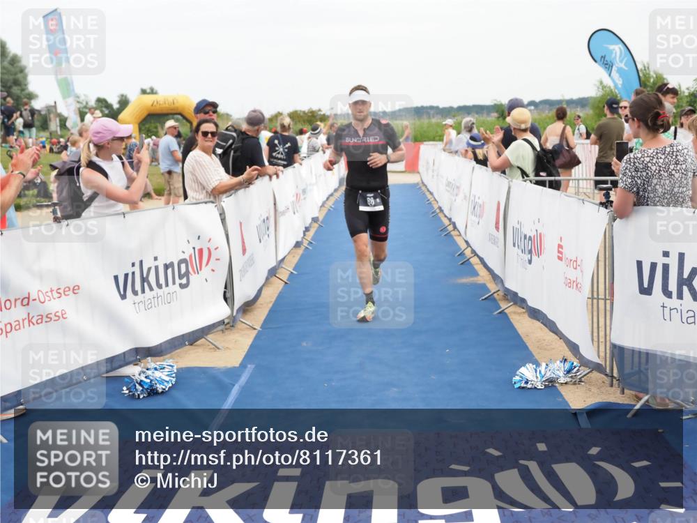 22.06.2025 - Viking Triathlon MichiJ http://msf.ph/oto/8117361 22.06.2025 15:07:26 Ziel 80 meine-sportfotos.de