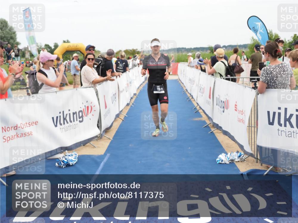 22.06.2025 - Viking Triathlon MichiJ http://msf.ph/oto/8117375 22.06.2025 15:07:26 Ziel 80 meine-sportfotos.de