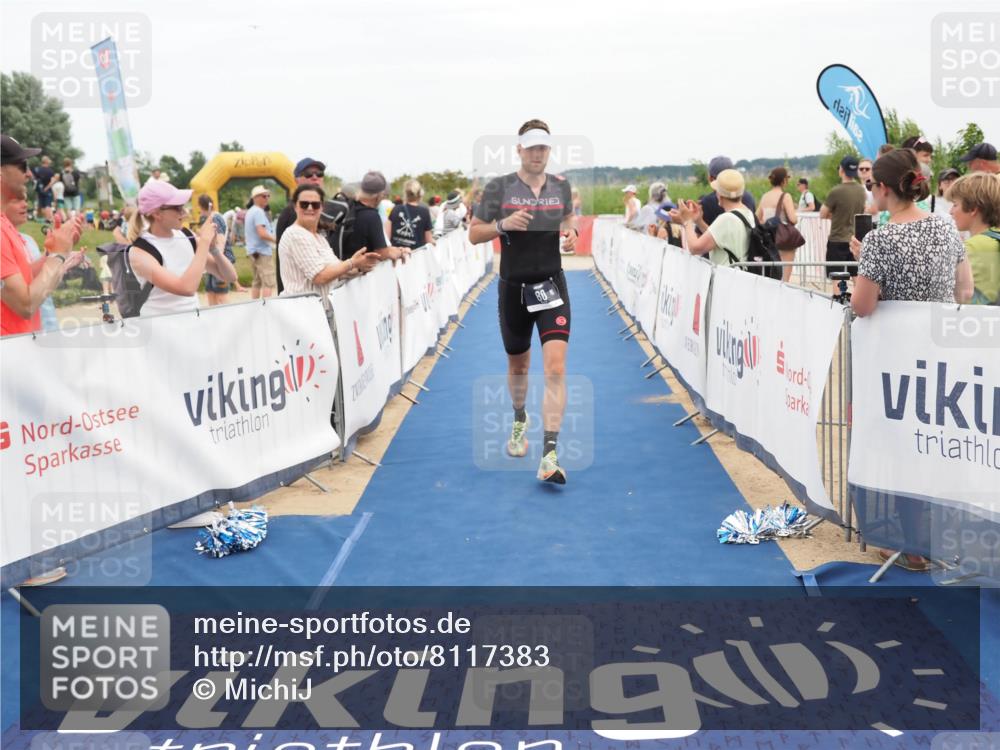 22.06.2025 - Viking Triathlon MichiJ http://msf.ph/oto/8117383 22.06.2025 15:07:26 Ziel 80 meine-sportfotos.de