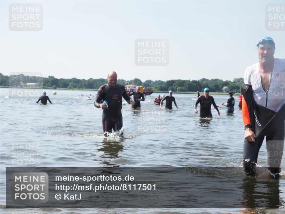 22.06.2025 - Viking Triathlon KatJ http://msf.ph/oto/8117501 22.06.2025 10:44:34 Schwimmen 18, 205, 219, 446 meine-sportfotos.de