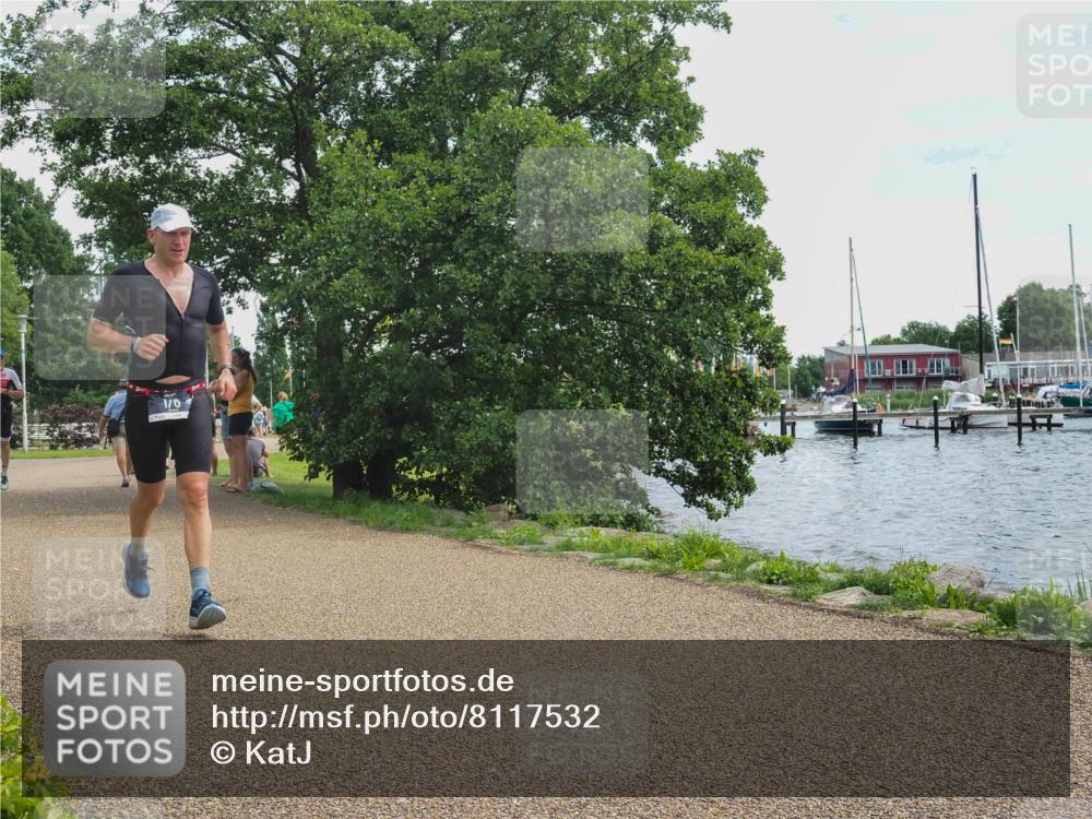 22.06.2025 - Viking Triathlon KatJ http://msf.ph/oto/8117532 22.06.2025 13:28:25 Laufen 176, 360 meine-sportfotos.de
