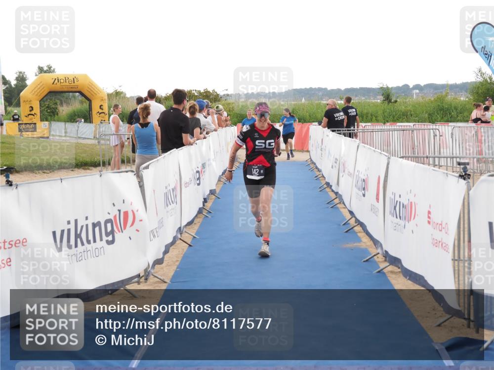22.06.2025 - Viking Triathlon MichiJ http://msf.ph/oto/8117577 22.06.2025 16:27:46 Ziel 142, 633 meine-sportfotos.de