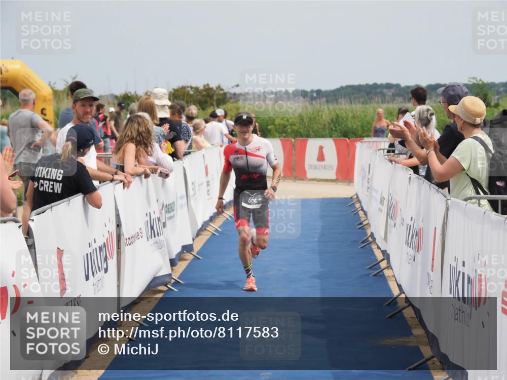 22.06.2025 - Viking Triathlon MichiJ http://msf.ph/oto/8117583 22.06.2025 14:56:38 Ziel 88, 352 meine-sportfotos.de