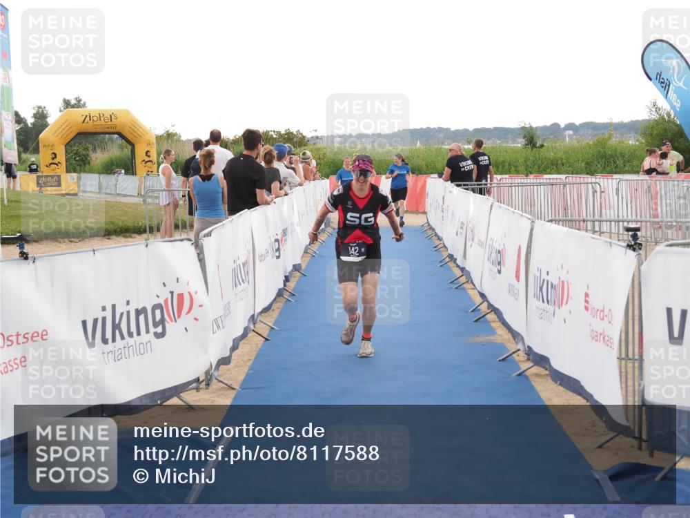 22.06.2025 - Viking Triathlon MichiJ http://msf.ph/oto/8117588 22.06.2025 16:27:46 Ziel 142, 633 meine-sportfotos.de
