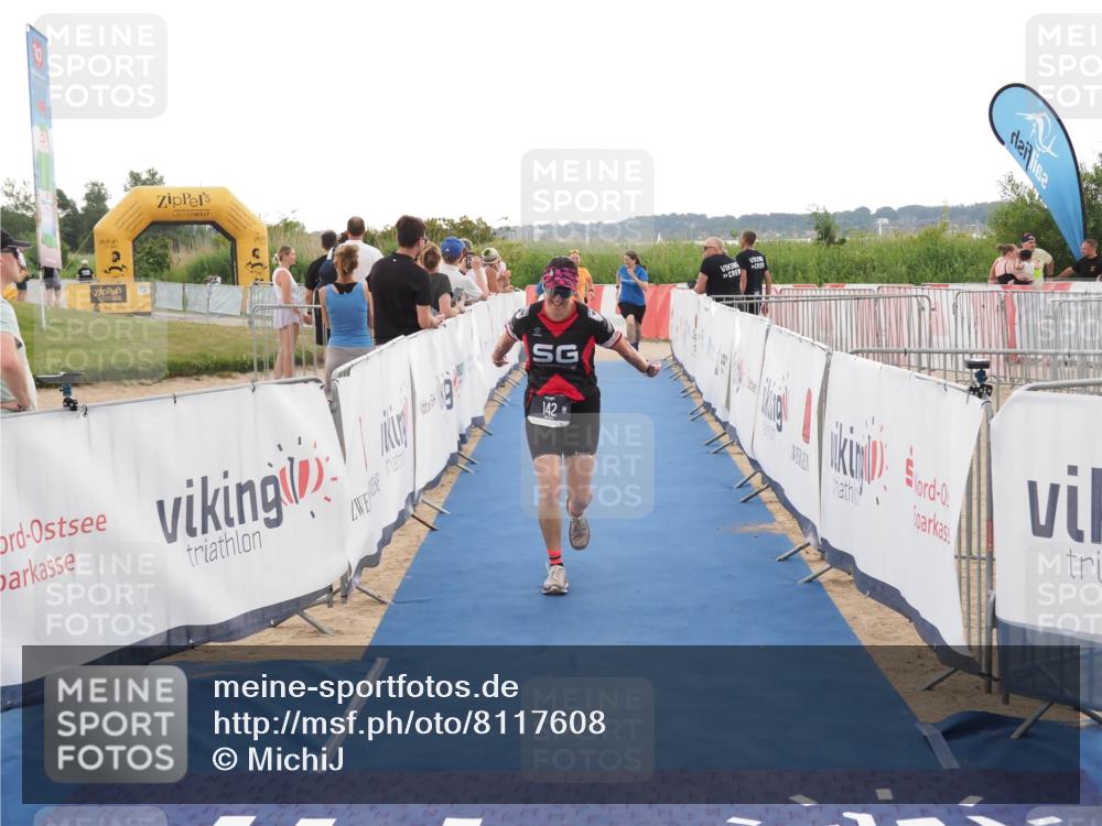 22.06.2025 - Viking Triathlon MichiJ http://msf.ph/oto/8117608 22.06.2025 16:27:46 Ziel 142, 633 meine-sportfotos.de