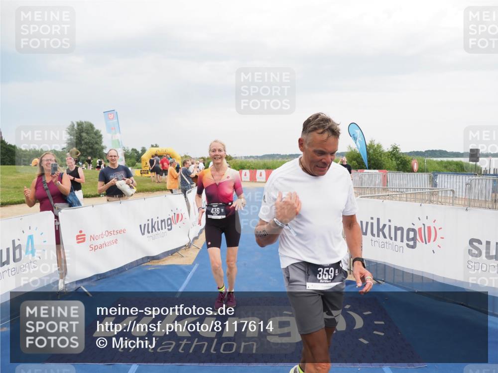22.06.2025 - Viking Triathlon MichiJ http://msf.ph/oto/8117614 22.06.2025 16:53:38 Ziel 359, 436 meine-sportfotos.de
