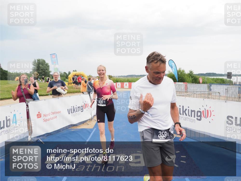 22.06.2025 - Viking Triathlon MichiJ http://msf.ph/oto/8117623 22.06.2025 16:53:38 Ziel 359, 436 meine-sportfotos.de