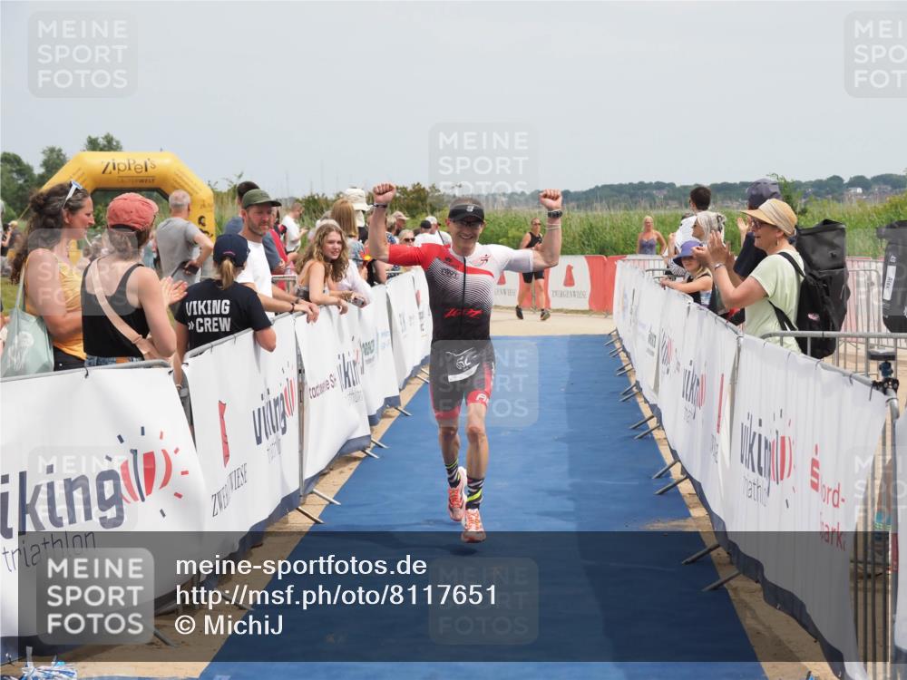 22.06.2025 - Viking Triathlon MichiJ http://msf.ph/oto/8117651 22.06.2025 14:56:39 Ziel 352 meine-sportfotos.de