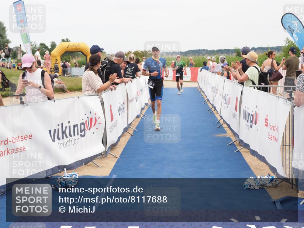 22.06.2025 - Viking Triathlon MichiJ http://msf.ph/oto/8117688 22.06.2025 15:07:34 Ziel 28, 113 meine-sportfotos.de