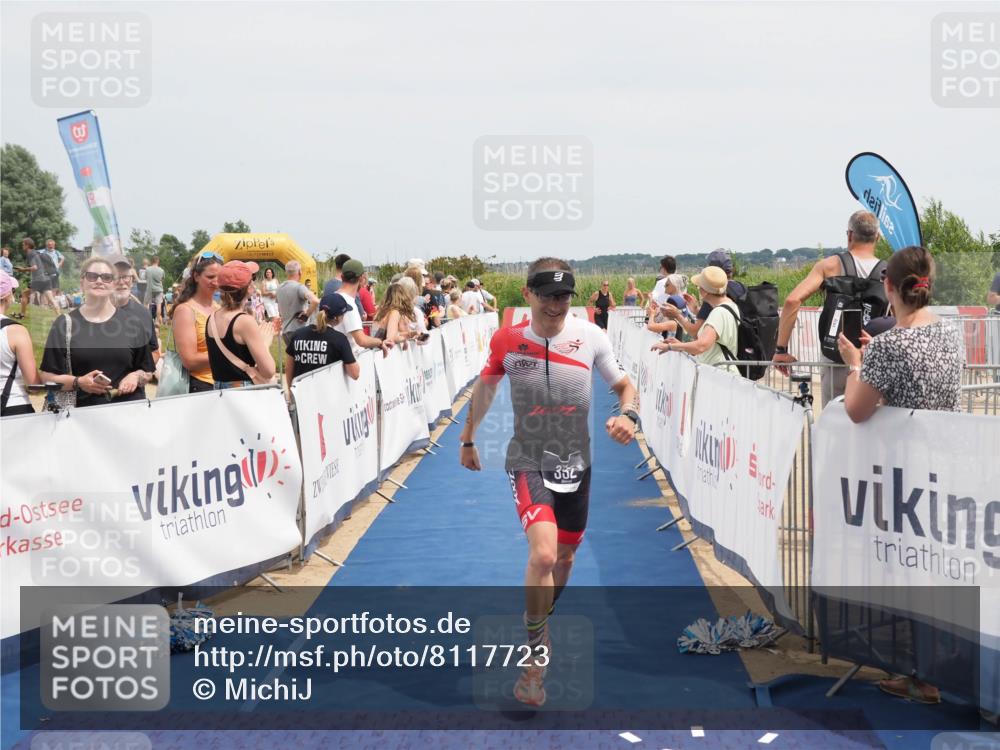 22.06.2025 - Viking Triathlon MichiJ http://msf.ph/oto/8117723 22.06.2025 14:56:40 Ziel 352 meine-sportfotos.de