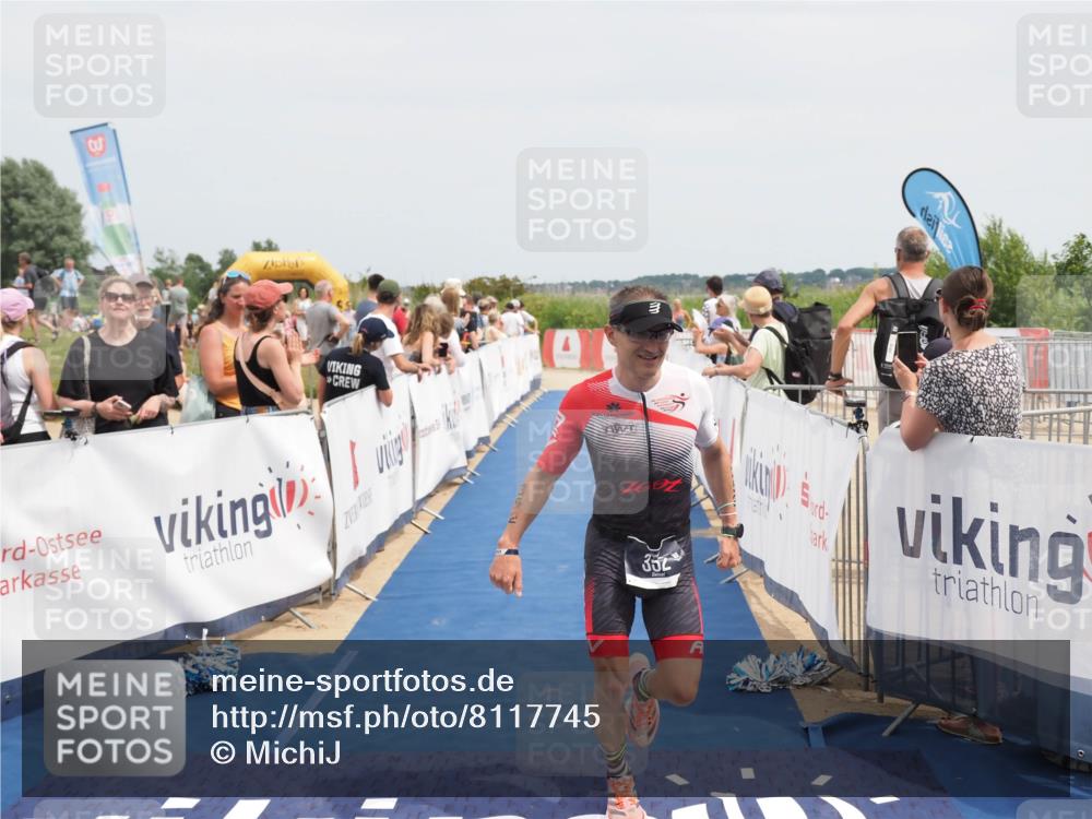22.06.2025 - Viking Triathlon MichiJ http://msf.ph/oto/8117745 22.06.2025 14:56:40 Ziel 352 meine-sportfotos.de