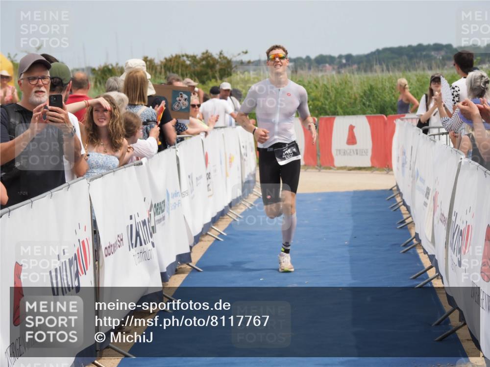 22.06.2025 - Viking Triathlon MichiJ http://msf.ph/oto/8117767 22.06.2025 14:56:49 Ziel 435 meine-sportfotos.de