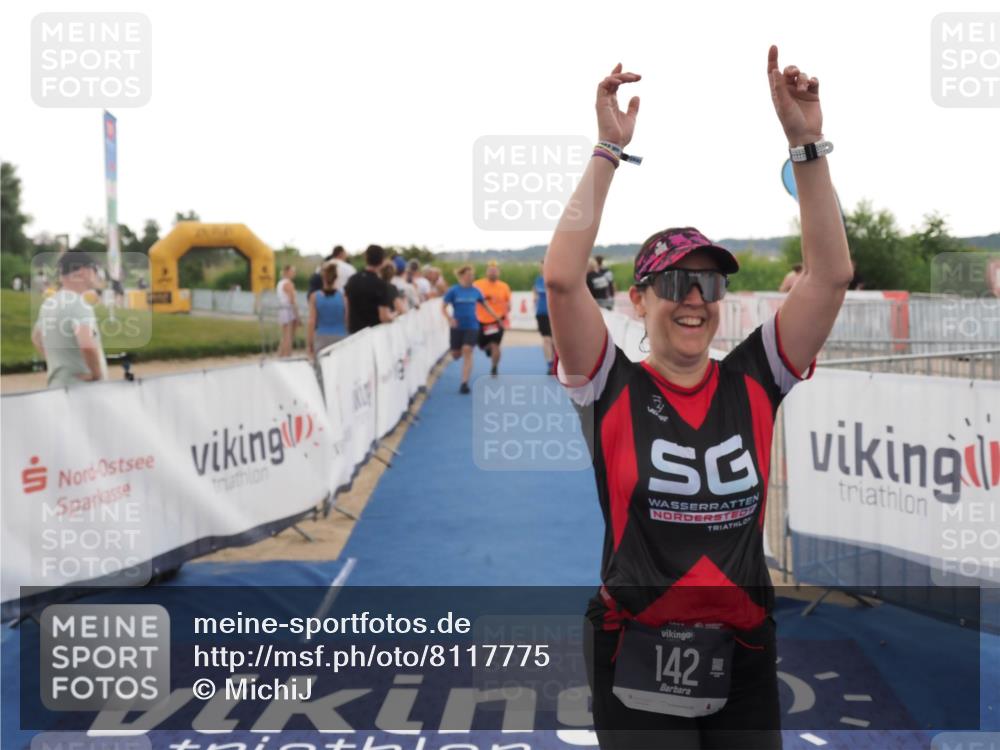 22.06.2025 - Viking Triathlon MichiJ http://msf.ph/oto/8117775 22.06.2025 16:27:48 Ziel 142, 633 meine-sportfotos.de