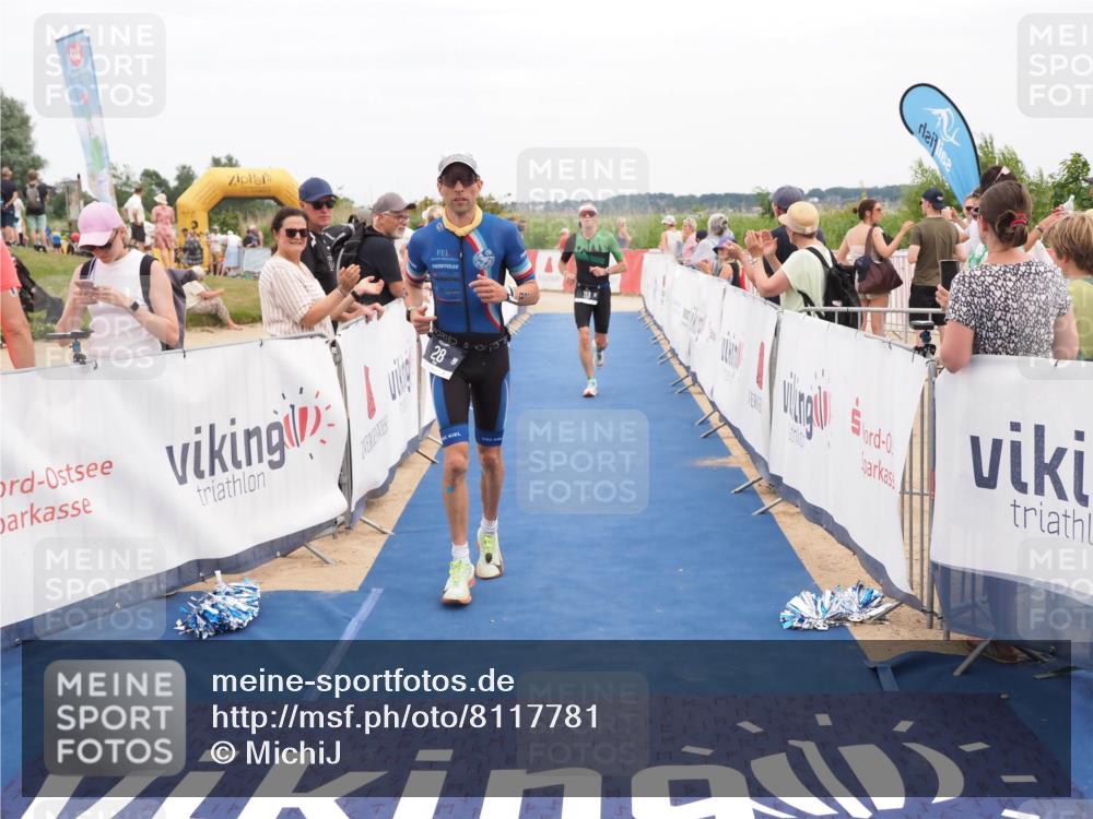 22.06.2025 - Viking Triathlon MichiJ http://msf.ph/oto/8117781 22.06.2025 15:07:36 Ziel 28, 113 meine-sportfotos.de