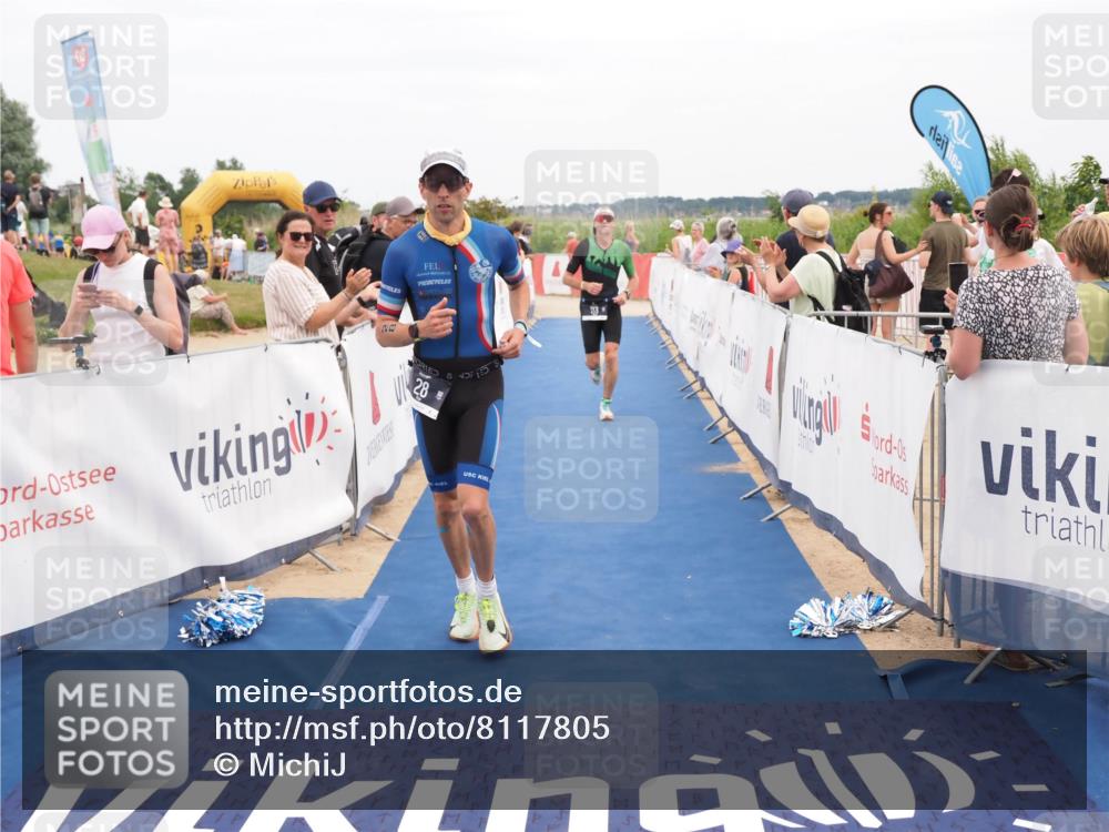 22.06.2025 - Viking Triathlon MichiJ http://msf.ph/oto/8117805 22.06.2025 15:07:36 Ziel 28, 113 meine-sportfotos.de