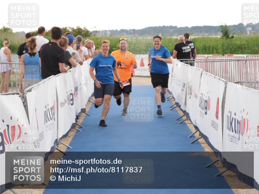 22.06.2025 - Viking Triathlon MichiJ http://msf.ph/oto/8117837 22.06.2025 16:27:49 Ziel 142, 633 meine-sportfotos.de