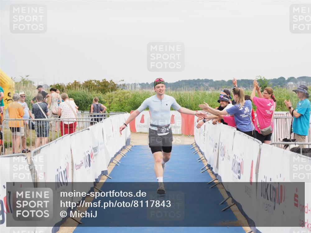 22.06.2025 - Viking Triathlon MichiJ http://msf.ph/oto/8117843 22.06.2025 16:55:24 Ziel 357 meine-sportfotos.de