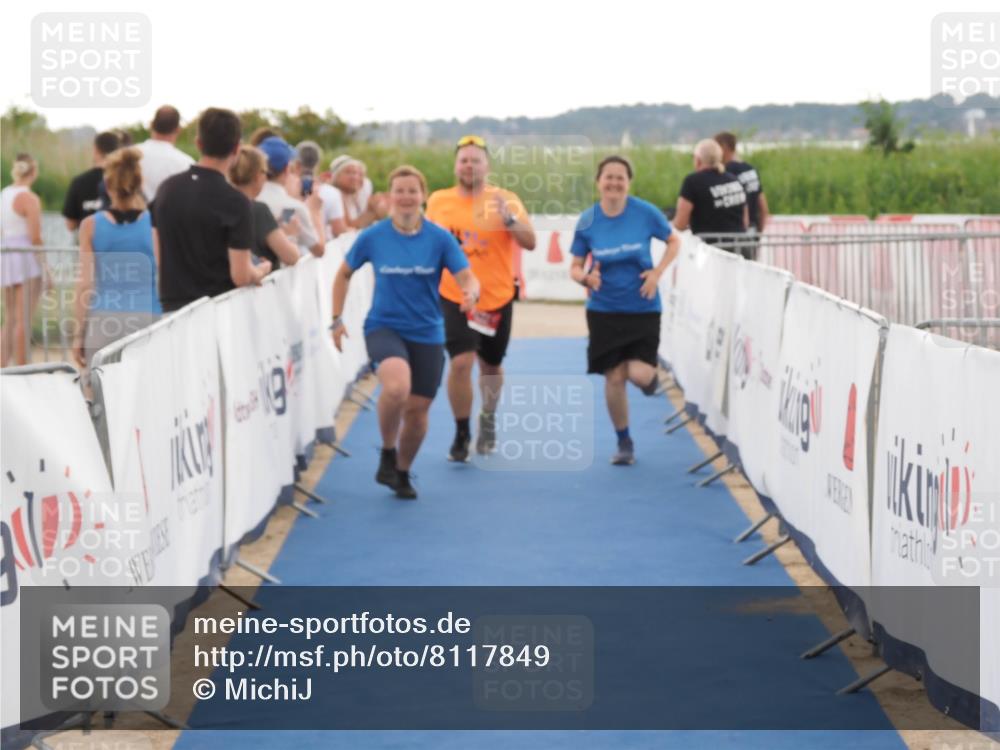22.06.2025 - Viking Triathlon MichiJ http://msf.ph/oto/8117849 22.06.2025 16:27:49 Ziel 142, 633 meine-sportfotos.de