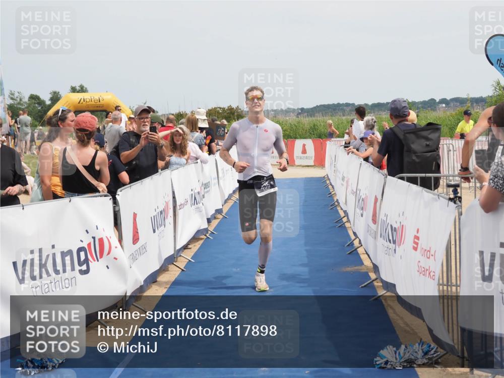 22.06.2025 - Viking Triathlon MichiJ http://msf.ph/oto/8117898 22.06.2025 14:56:50 Ziel 435 meine-sportfotos.de
