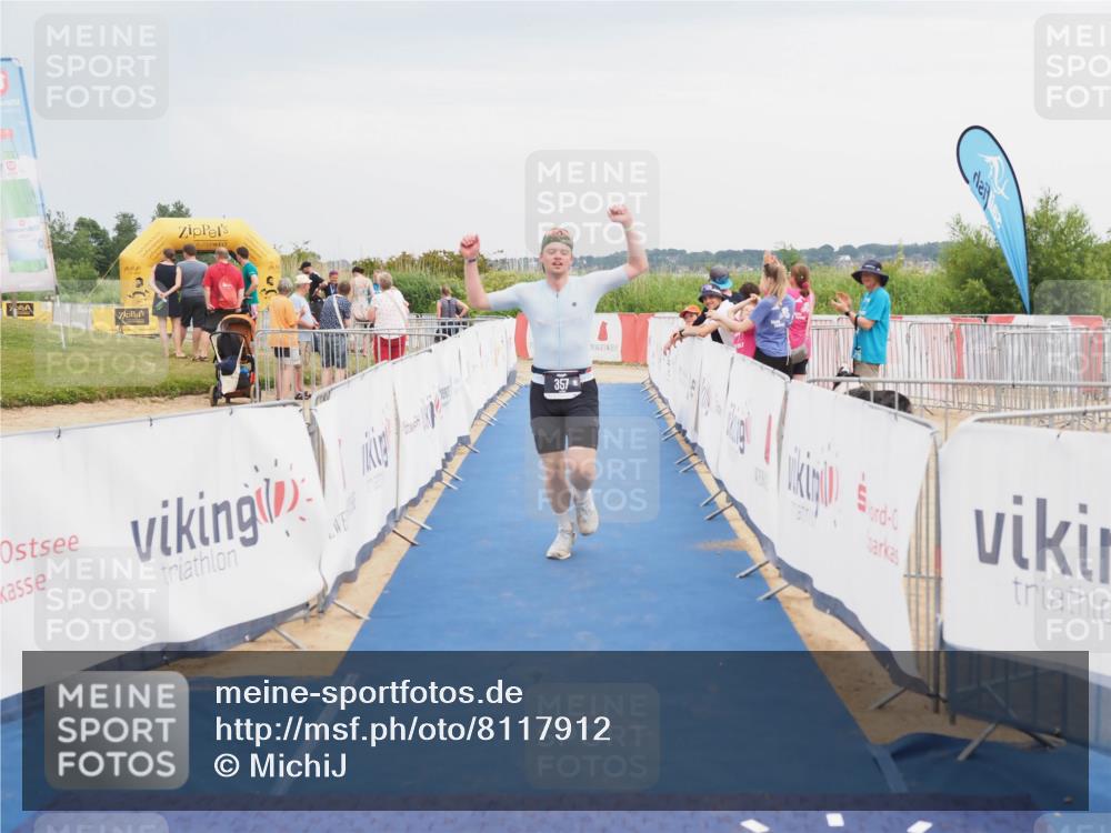 22.06.2025 - Viking Triathlon MichiJ http://msf.ph/oto/8117912 22.06.2025 16:55:25 Ziel 357 meine-sportfotos.de