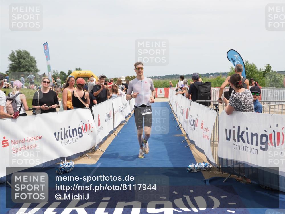 22.06.2025 - Viking Triathlon MichiJ http://msf.ph/oto/8117944 22.06.2025 14:56:51 Ziel 435 meine-sportfotos.de