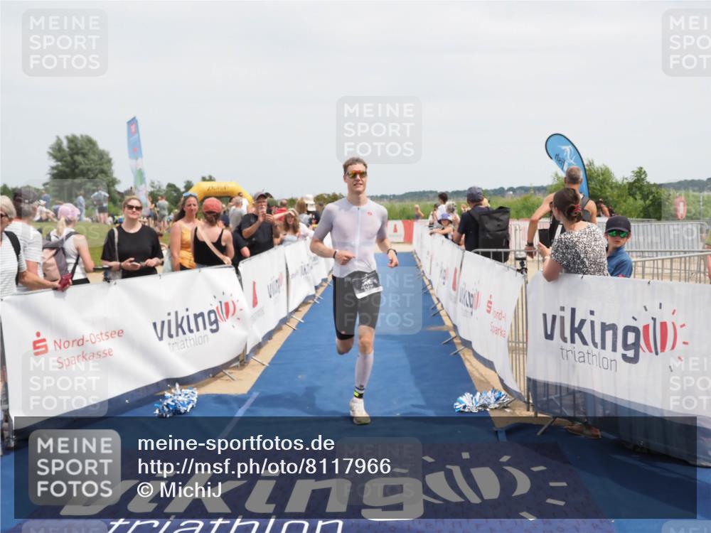 22.06.2025 - Viking Triathlon MichiJ http://msf.ph/oto/8117966 22.06.2025 14:56:51 Ziel 435 meine-sportfotos.de