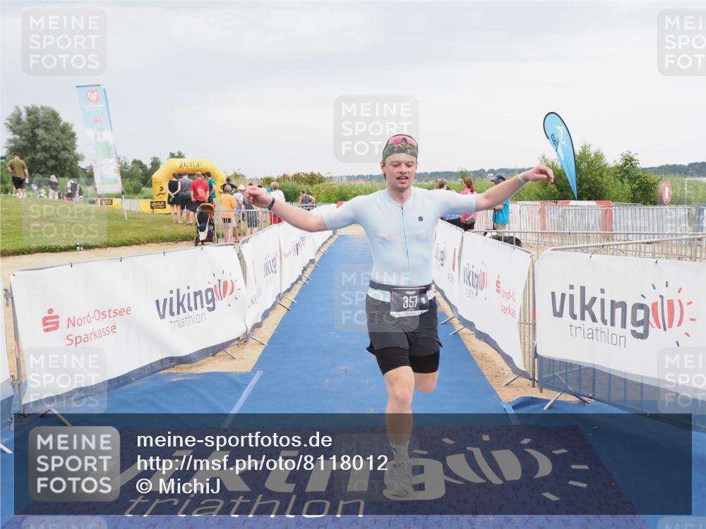 22.06.2025 - Viking Triathlon MichiJ http://msf.ph/oto/8118012 22.06.2025 16:55:26 Ziel 357 meine-sportfotos.de