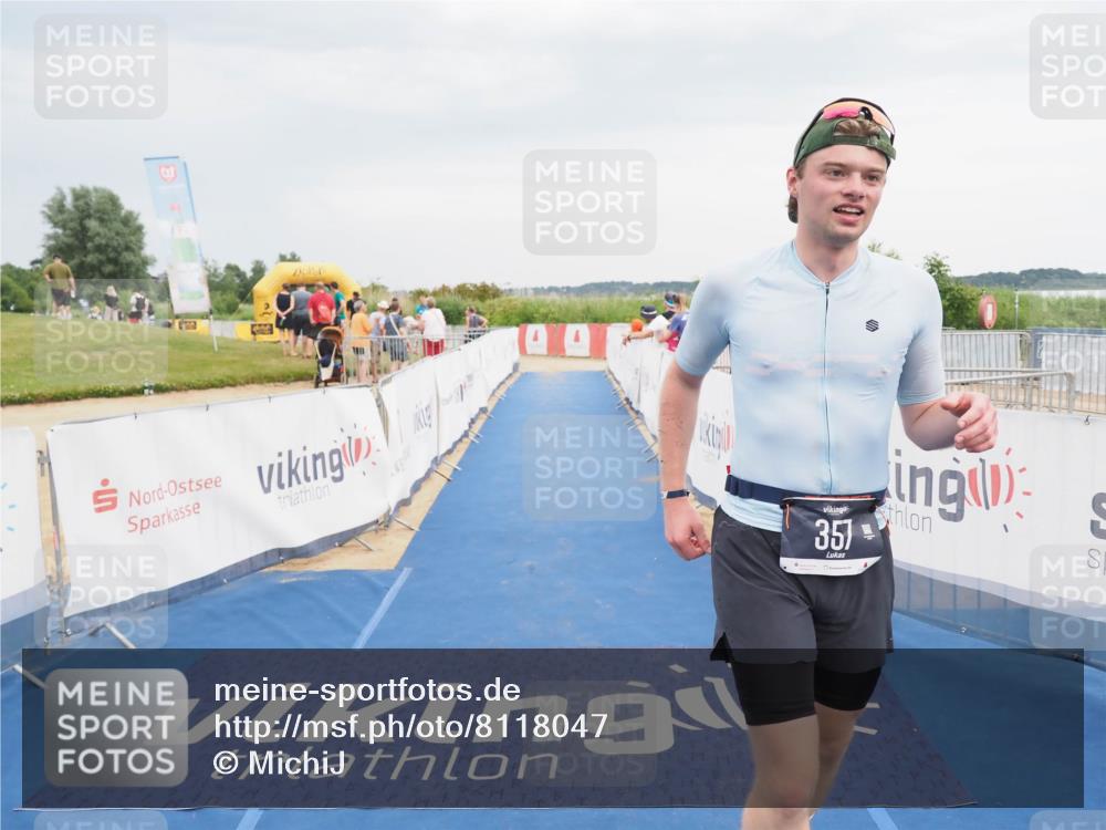 22.06.2025 - Viking Triathlon MichiJ http://msf.ph/oto/8118047 22.06.2025 16:55:27 Ziel 357 meine-sportfotos.de