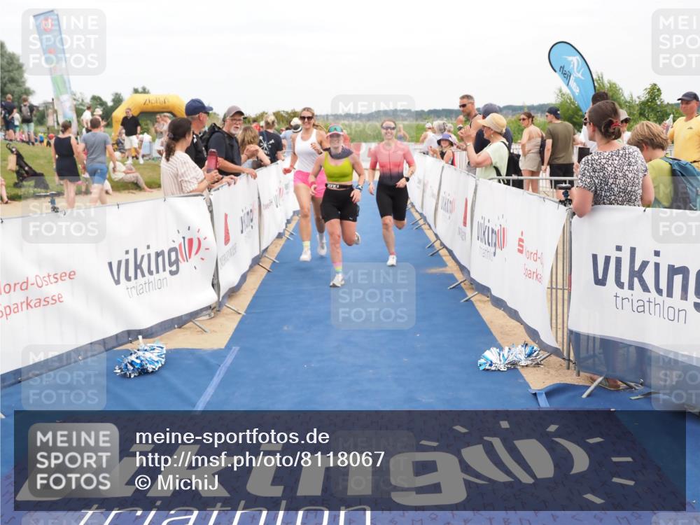 22.06.2025 - Viking Triathlon MichiJ http://msf.ph/oto/8118067 22.06.2025 15:07:52 Ziel 612 meine-sportfotos.de