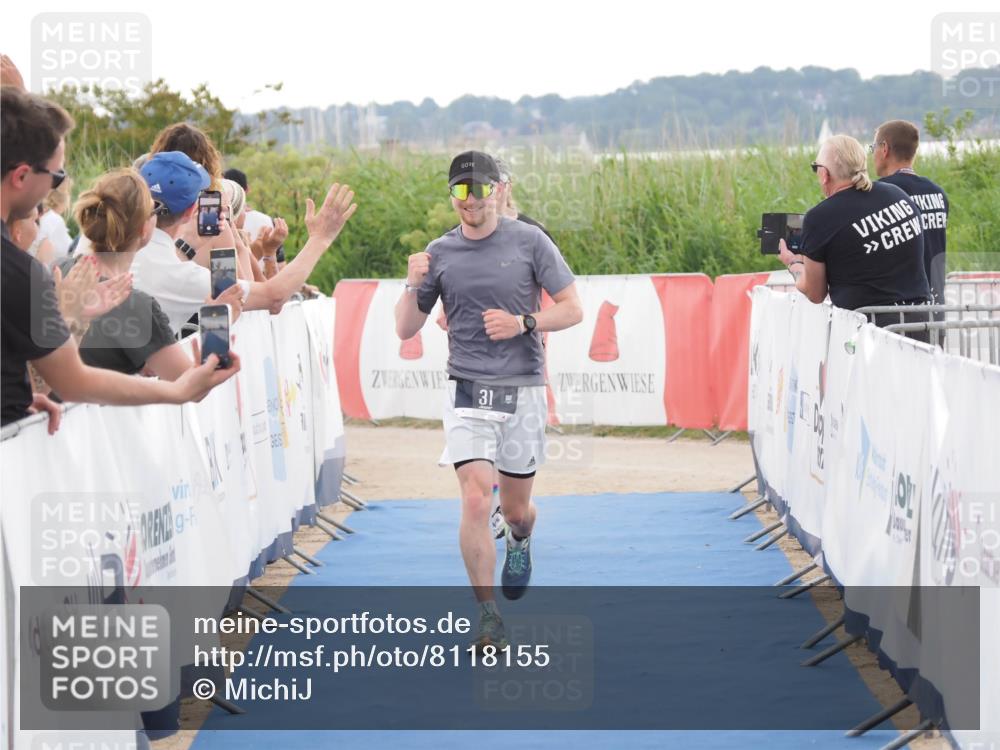 22.06.2025 - Viking Triathlon MichiJ http://msf.ph/oto/8118155 22.06.2025 16:28:05 Ziel 31, 285 meine-sportfotos.de