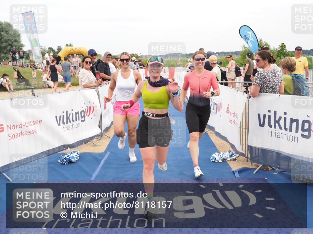 22.06.2025 - Viking Triathlon MichiJ http://msf.ph/oto/8118157 22.06.2025 15:07:54 Ziel 612 meine-sportfotos.de