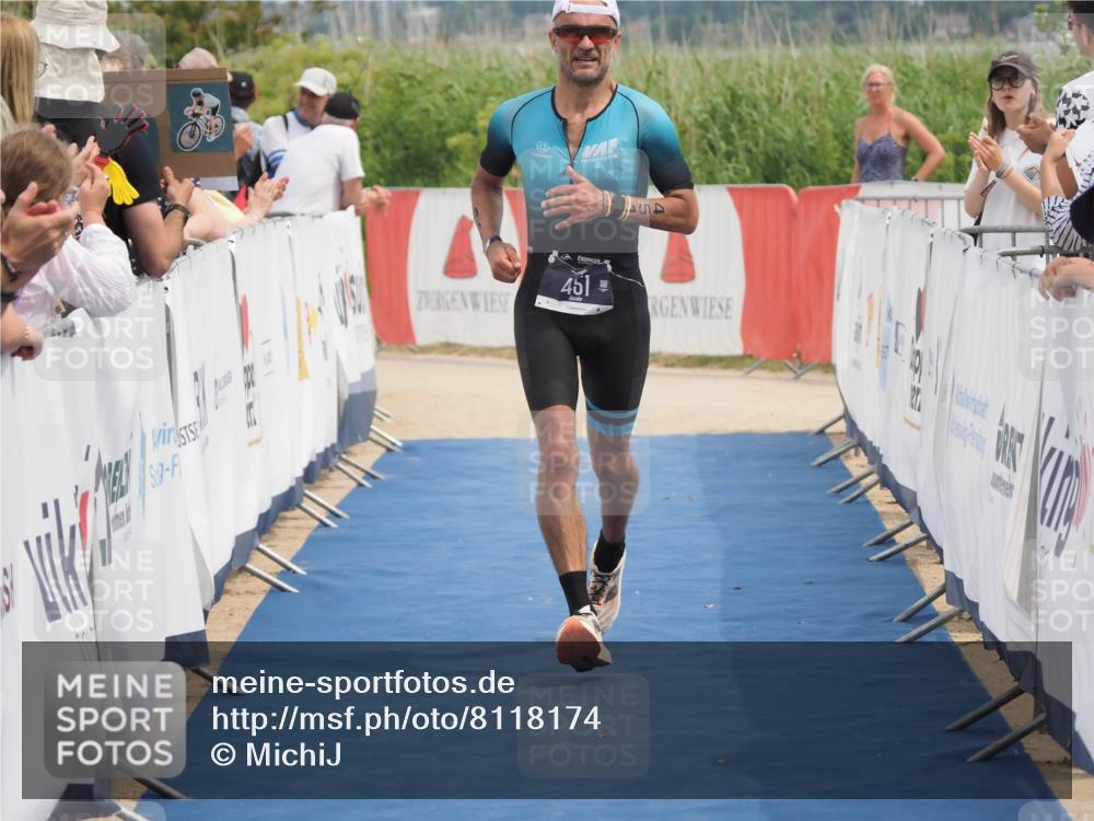 22.06.2025 - Viking Triathlon MichiJ http://msf.ph/oto/8118174 22.06.2025 14:57:23 Ziel 451 meine-sportfotos.de