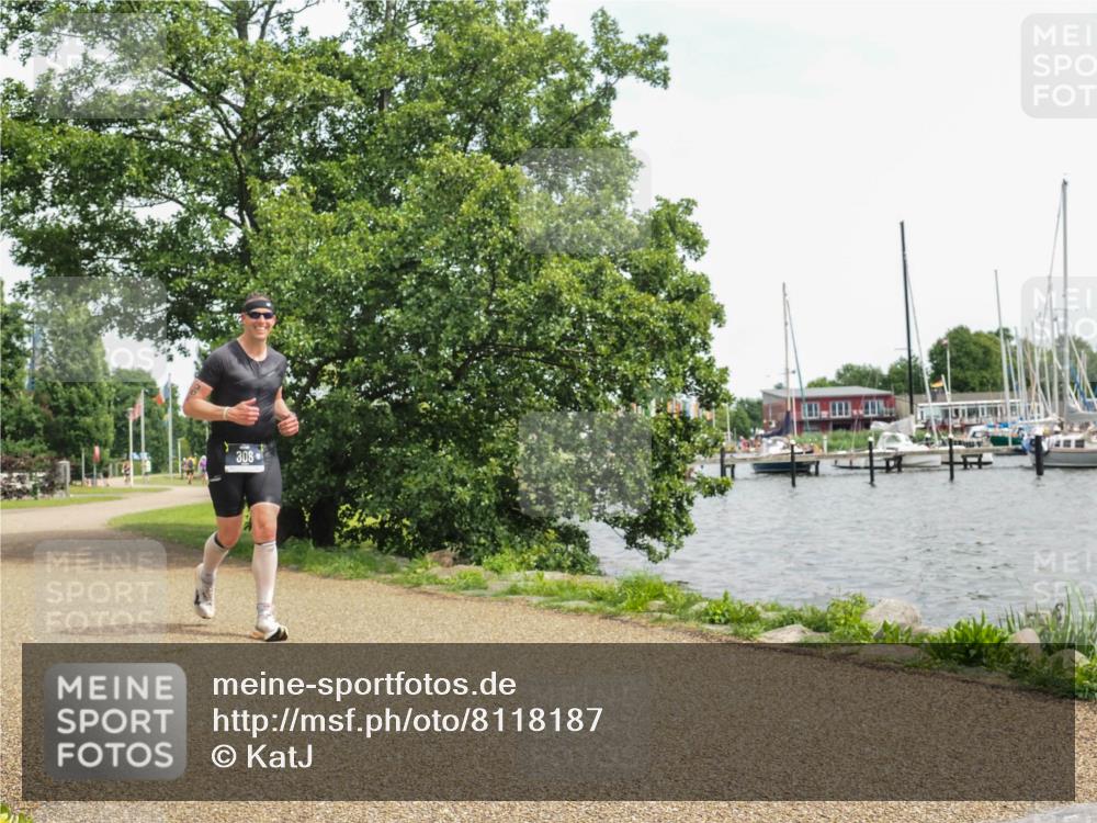 22.06.2025 - Viking Triathlon KatJ http://msf.ph/oto/8118187 22.06.2025 15:10:01 Laufen 306 meine-sportfotos.de