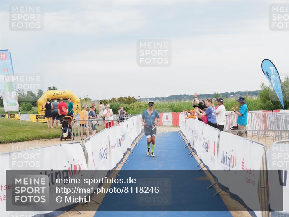 22.06.2025 - Viking Triathlon MichiJ http://msf.ph/oto/8118246 22.06.2025 16:56:14 Ziel 23 meine-sportfotos.de