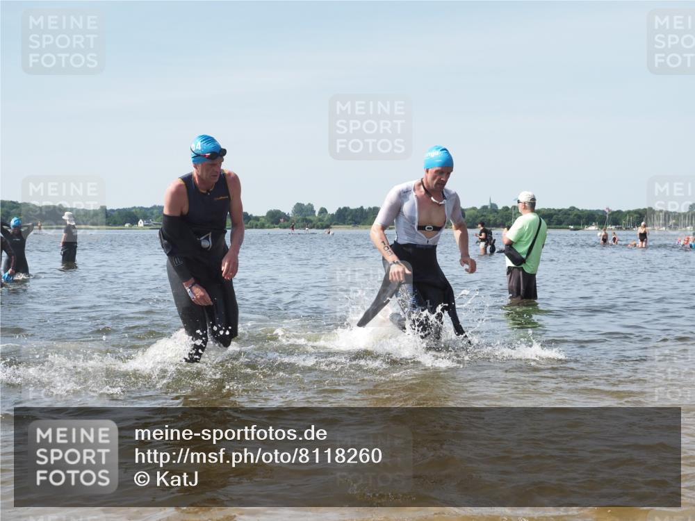 22.06.2025 - Viking Triathlon KatJ http://msf.ph/oto/8118260 22.06.2025 10:45:33 Schwimmen 102, 108, 197, 466, 519, 605 meine-sportfotos.de