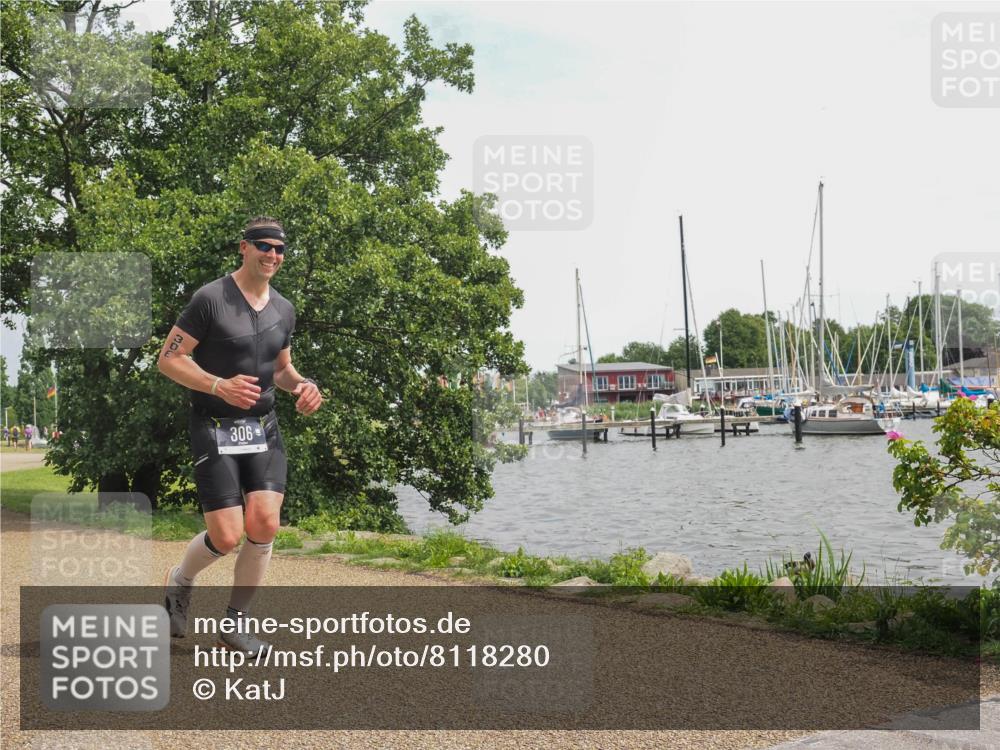 22.06.2025 - Viking Triathlon KatJ http://msf.ph/oto/8118280 22.06.2025 15:10:02 Laufen 306 meine-sportfotos.de