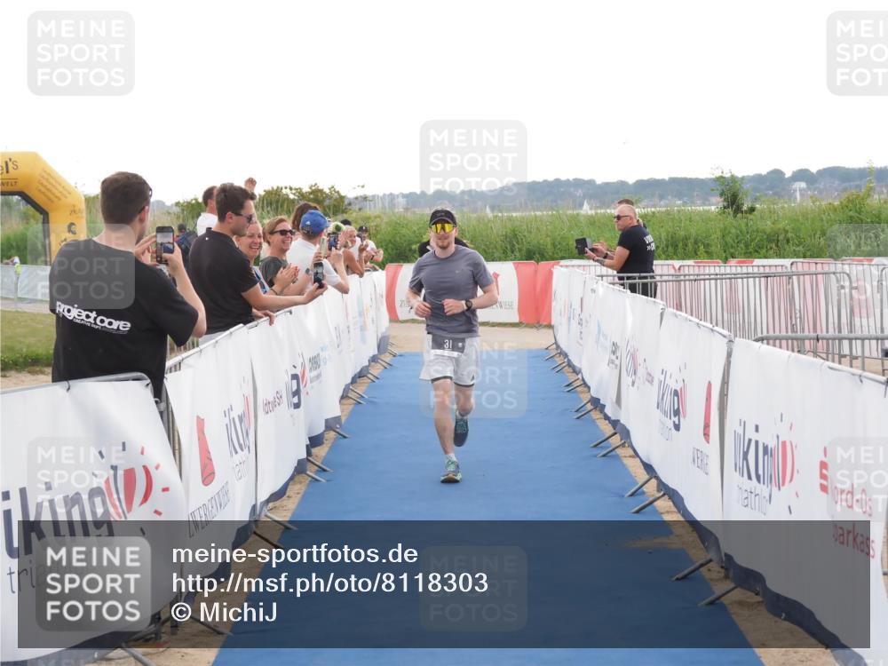 22.06.2025 - Viking Triathlon MichiJ http://msf.ph/oto/8118303 22.06.2025 16:28:06 Ziel 31, 285, 601 meine-sportfotos.de