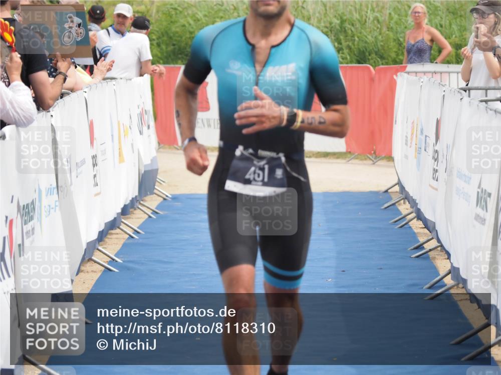 22.06.2025 - Viking Triathlon MichiJ http://msf.ph/oto/8118310 22.06.2025 14:57:24 Ziel 451 meine-sportfotos.de