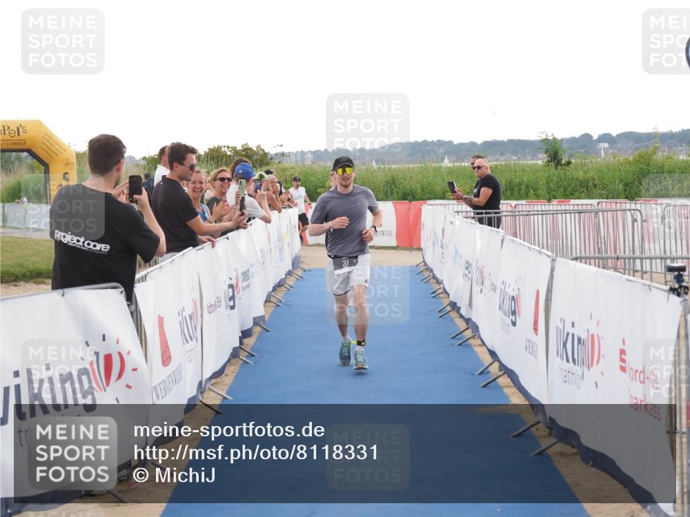 22.06.2025 - Viking Triathlon MichiJ http://msf.ph/oto/8118331 22.06.2025 16:28:07 Ziel 31, 285, 601 meine-sportfotos.de