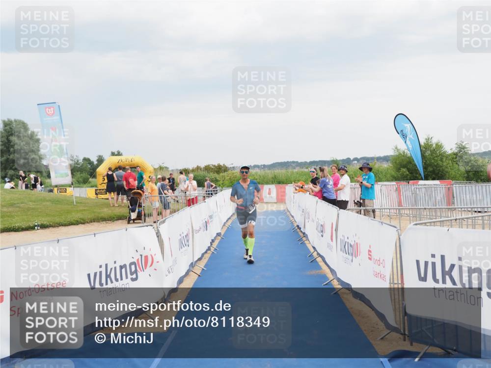 22.06.2025 - Viking Triathlon MichiJ http://msf.ph/oto/8118349 22.06.2025 16:56:15 Ziel 23 meine-sportfotos.de